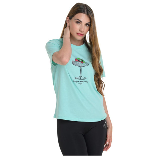 Target Γυναικεία κοντομάνικη μπλούζα Single Jersey ''Coctail'' Target Γυναικεία κοντομάνικη μπλούζα Single Jersey ''Coctail''